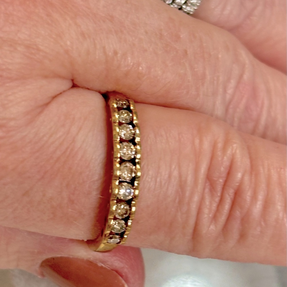 Diamond band-style ring, size 8, bright champagne colored natural diamonds.